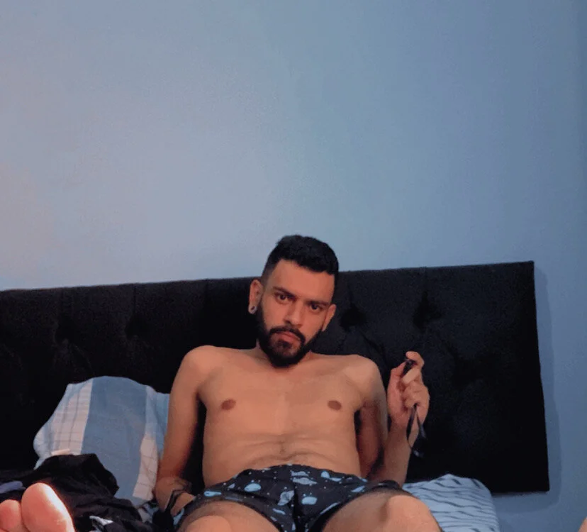 stoker___'s Offline Chat Room