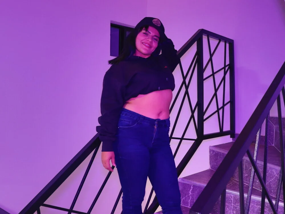 Dahlia_Monroe: офлайн-секс-чат