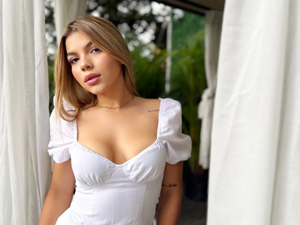 AngelBlushXXX offline XXX-chat