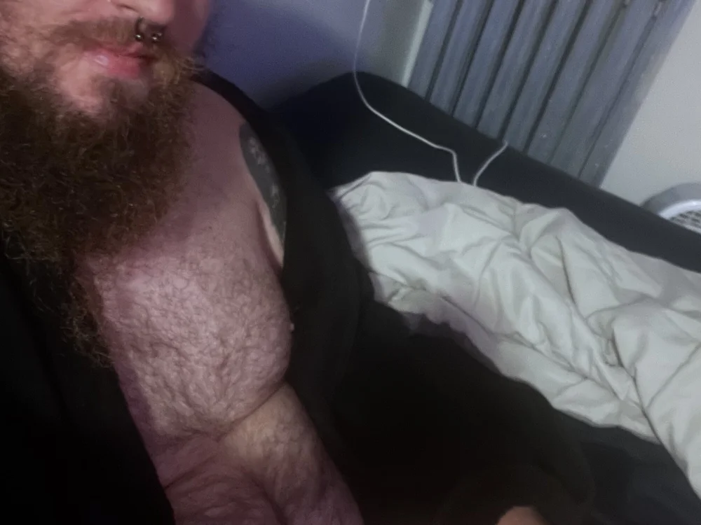 MtnMan93n Offline XXX chat