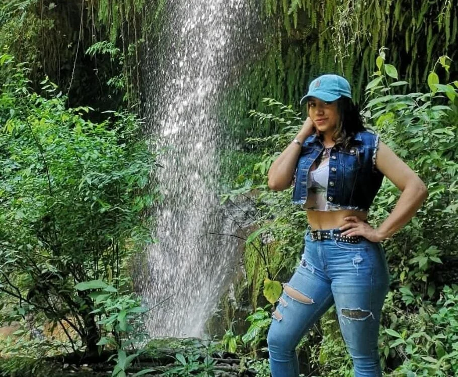karina_stg offline chatrum