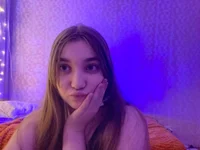 JanineThielman's webcam live show