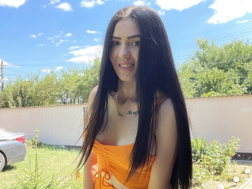 Emmapmg Chat XXX offline