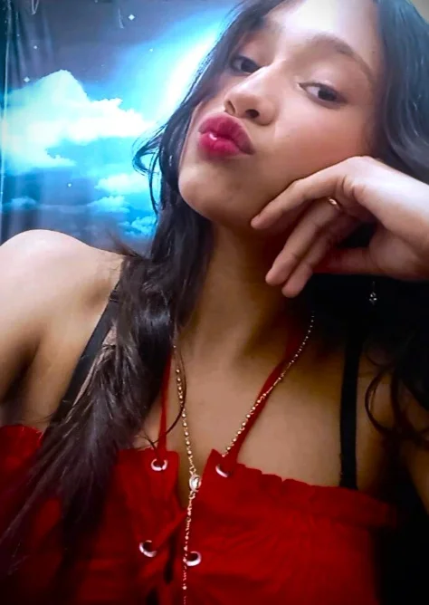 savana_pervertt_xxx's Offline XXX Chat