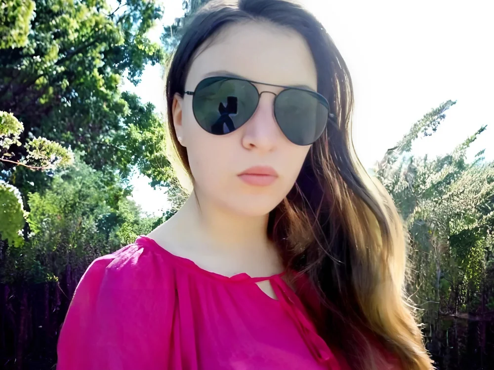 Becky-XFlower Obrolan XXX Offline