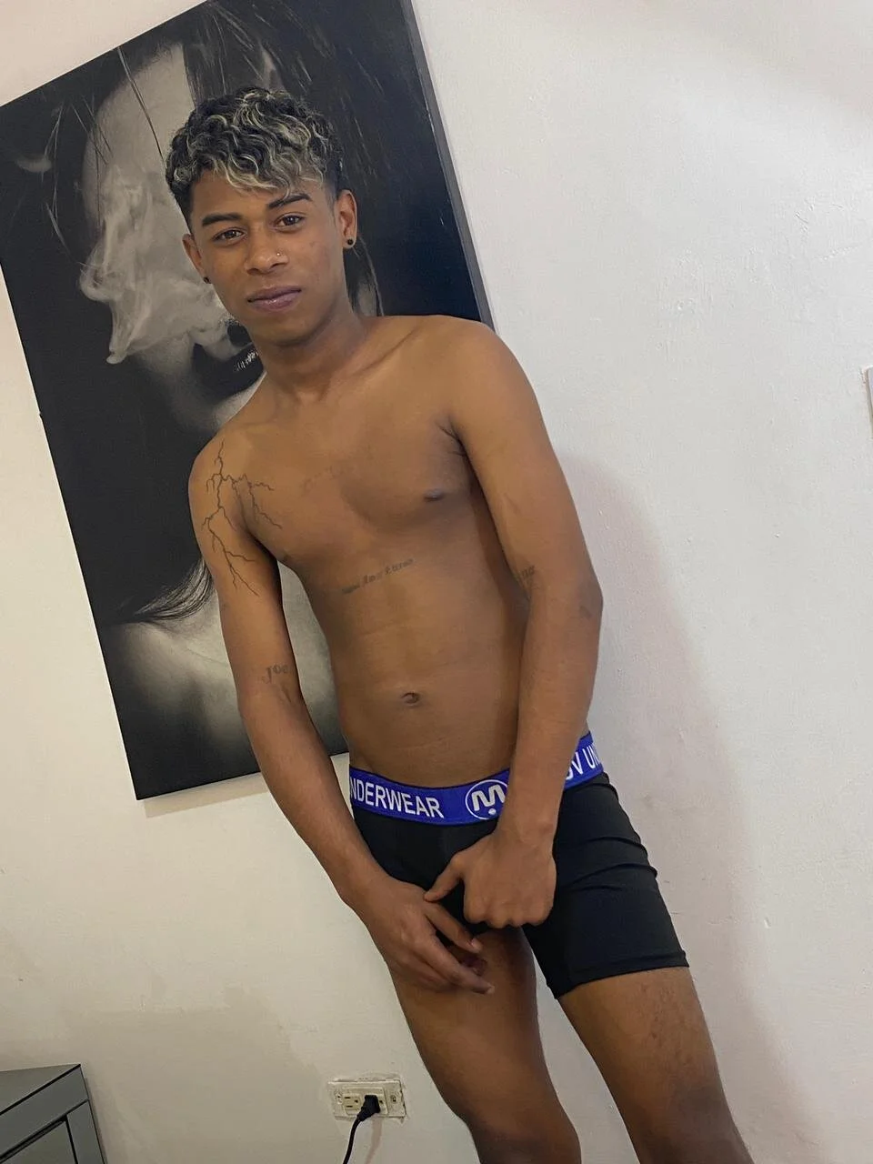 DarkLatinBoy_