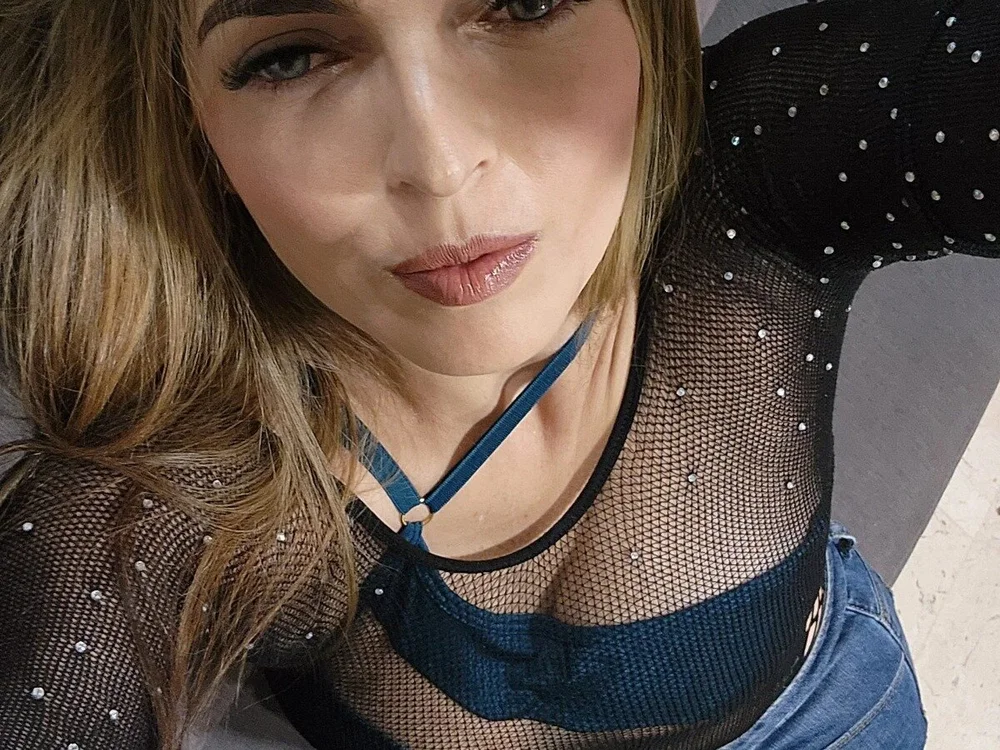 anabarbara's most recent online preview