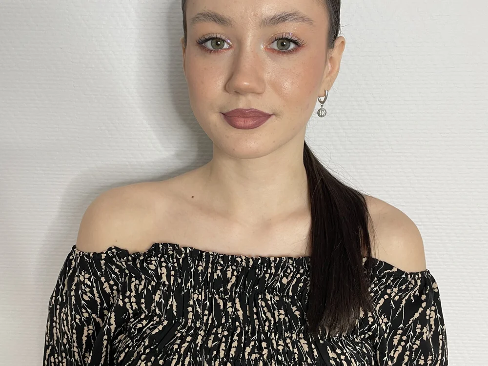 LilianEdmands offline chatrum