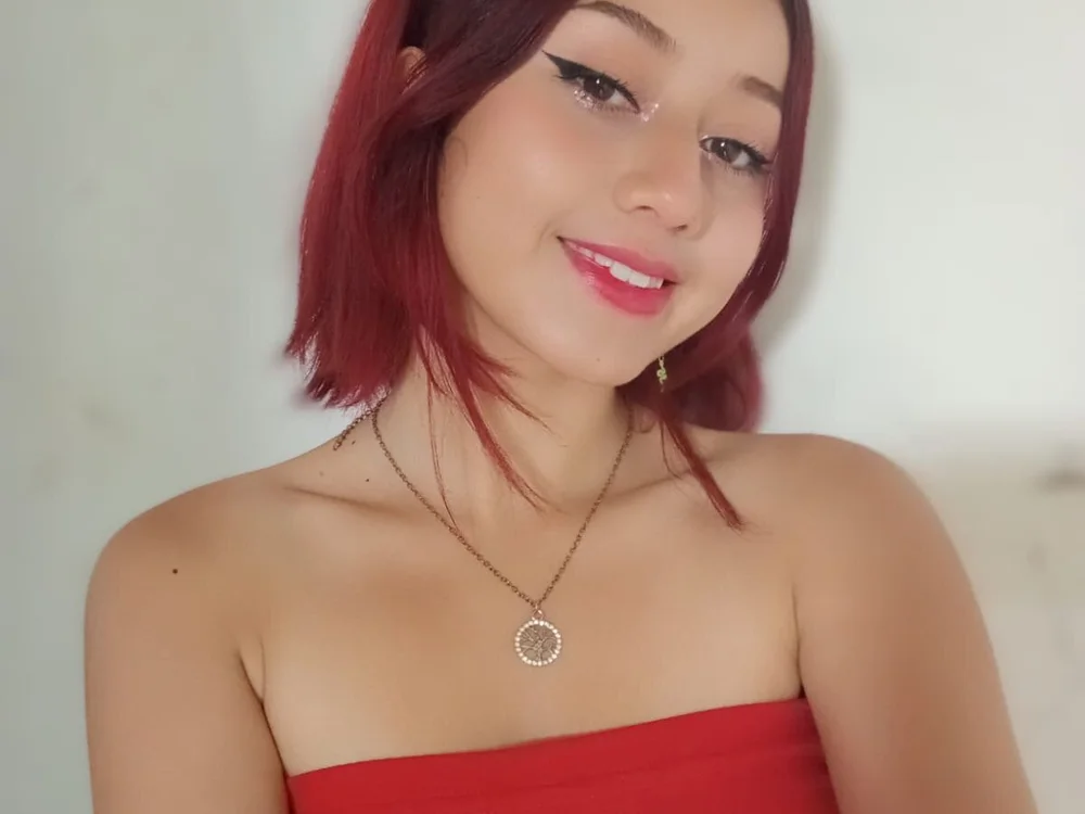 Gini_Pink's Offline Chat Room