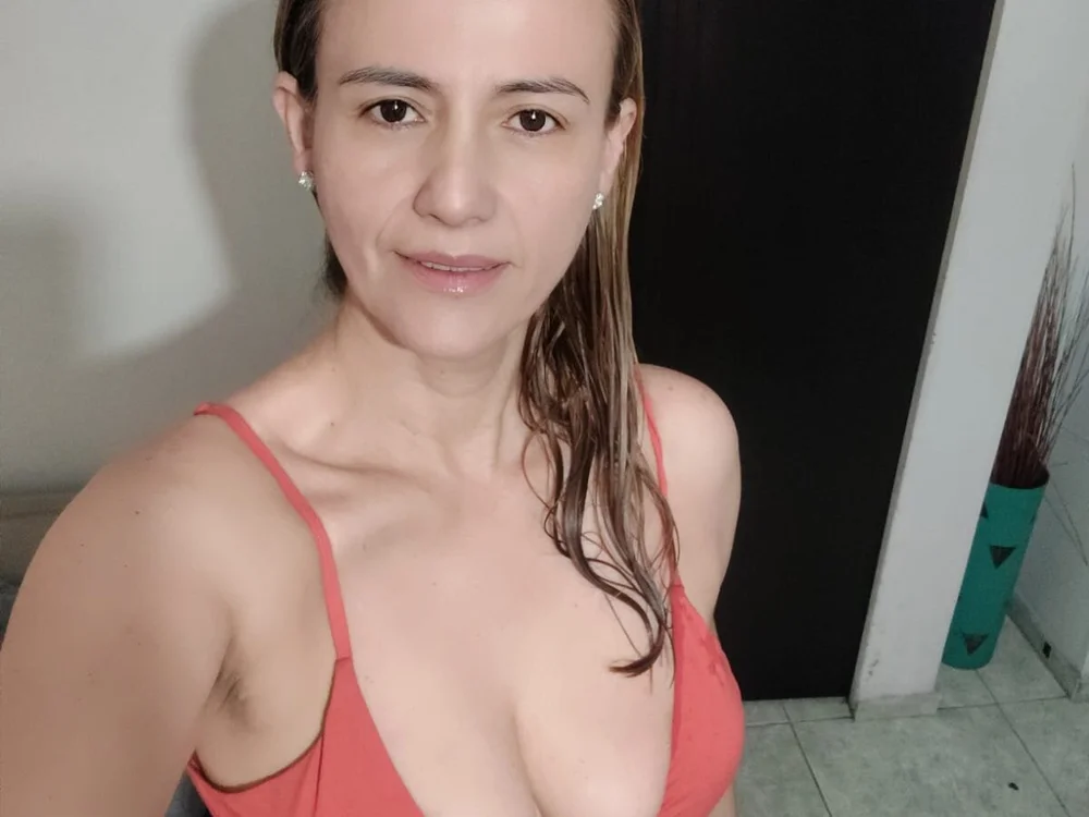 zafirosexy অফলাইন চ্যাট রুম