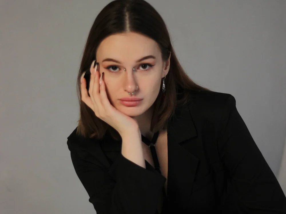 Bilik Sembang Luar Talian Rinaeva_Margo