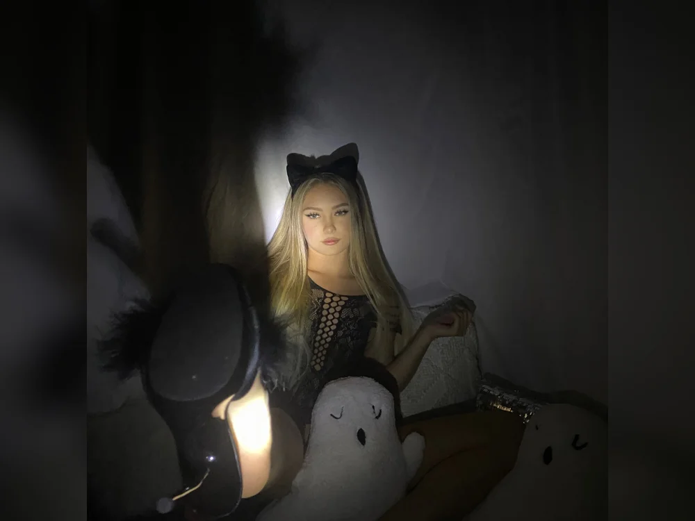 lexdoll's Offline Chat Room