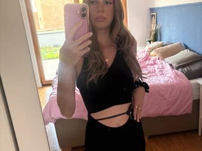 NinaLynnxx - Girl 