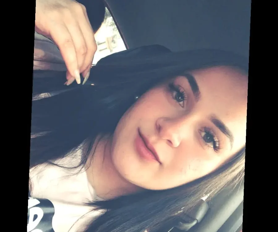 Salomee_Miller Chat XXX offline
