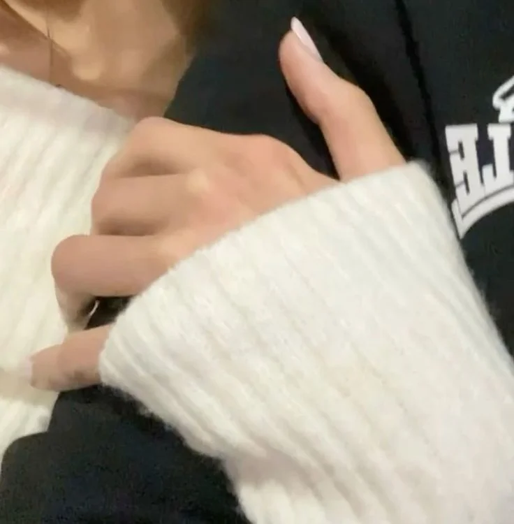 Krazycouple69 Offline XXX Chat