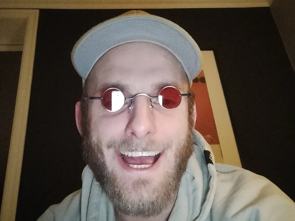 buttboytoy2k's Offline XXX Chat