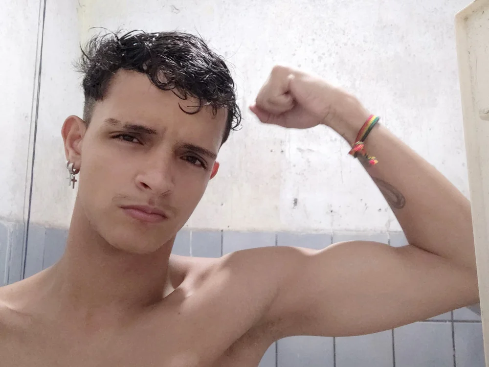 samariano21 Offline Chatraum