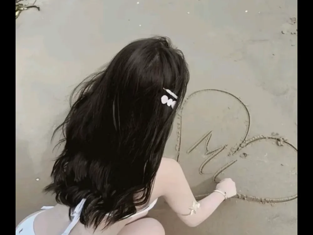 Sary_Naughty's Offline XXX Chat