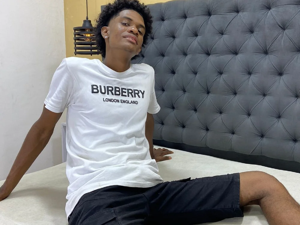 ห้องแชทออฟไลน์ของ Budyy_69
