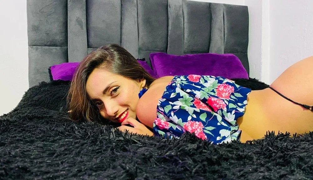 Alli_sweet's Offline Chat Room