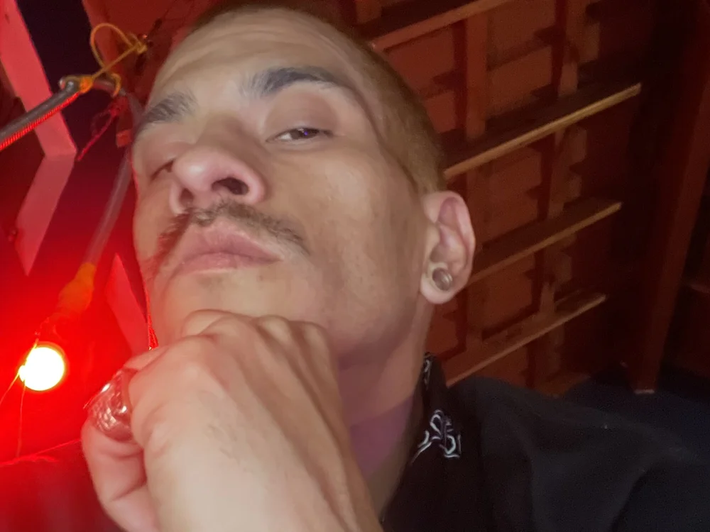 saborsuave's Offline XXX Chat