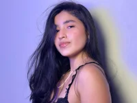 Chat +18 de Lia_Mar_ ao vivo