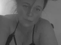 แชท XXX สดของ London-MollyX