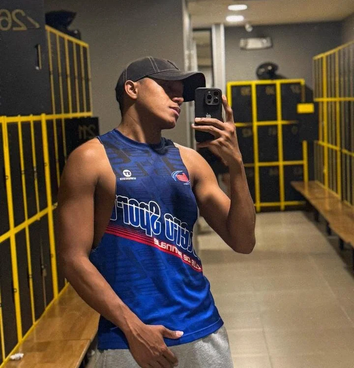 axel_noah26 offline XXX-chat