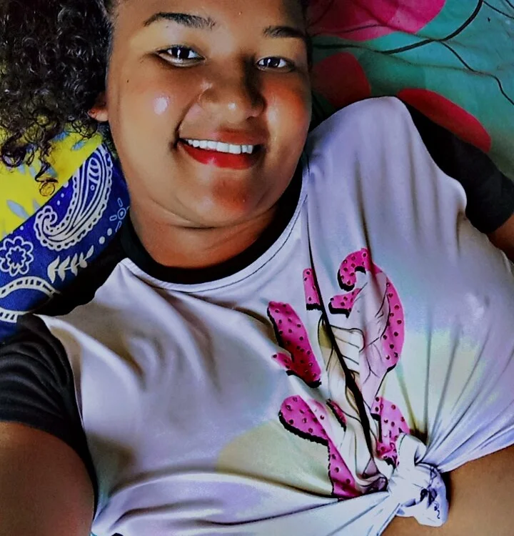 Maye_Brown's Offline Chat Room