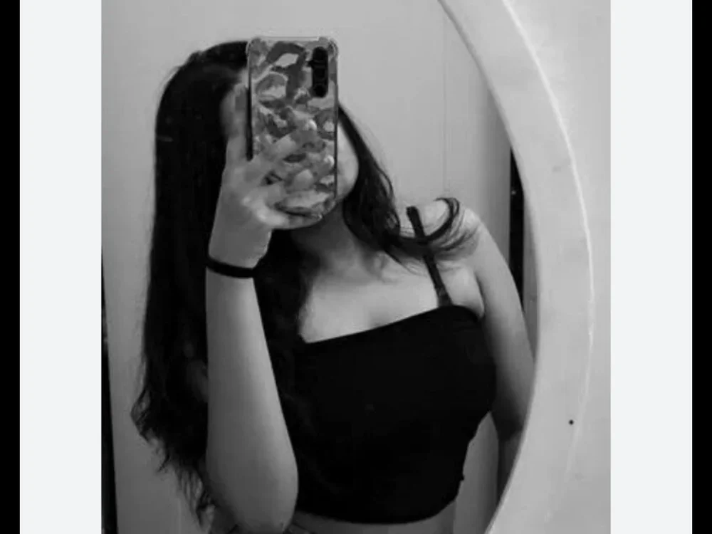 Ayesha_sah