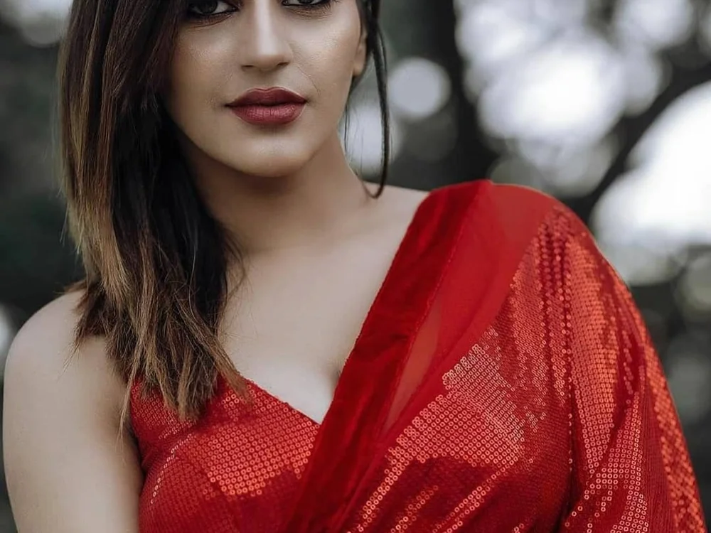 Shakilaa_Roy's Offline XXX Chat