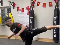 gbfyhdj's webcam live show