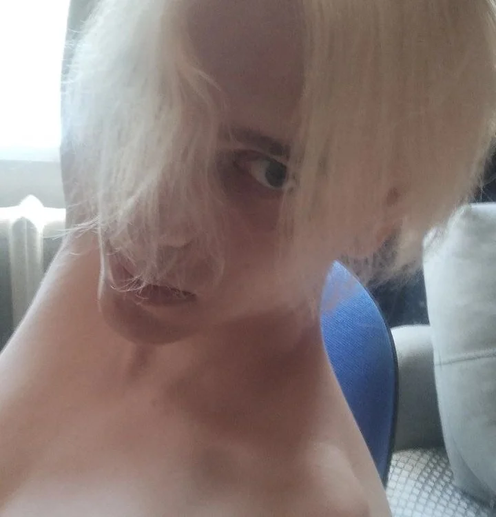 twinksinlove's Offline XXX Chat