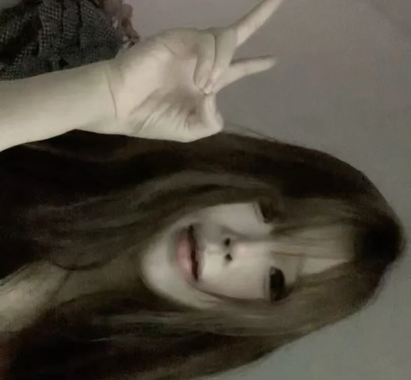 Bingbing-7's Offline Chat Room