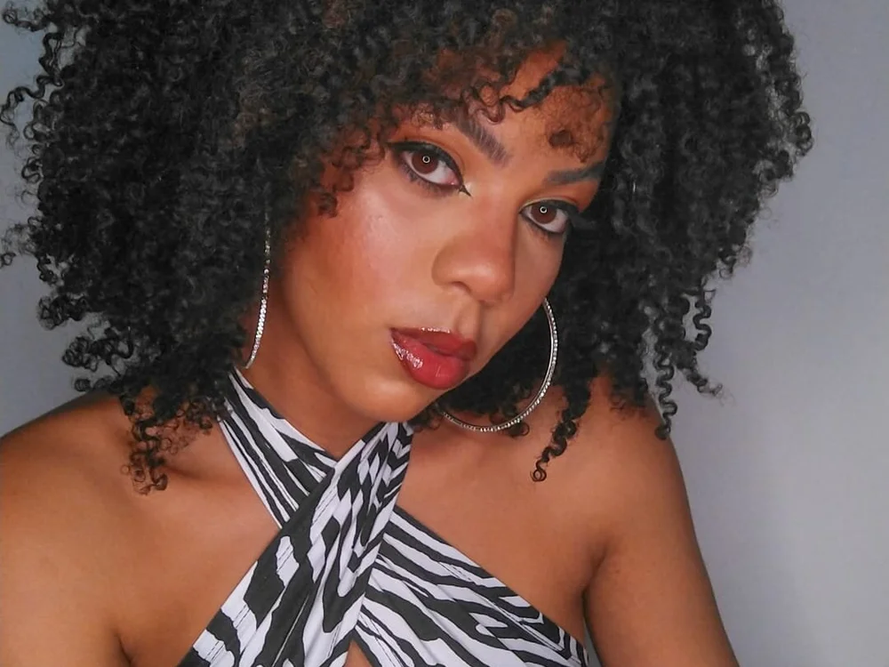 Brazilianhot_girl's Offline XXX Chat