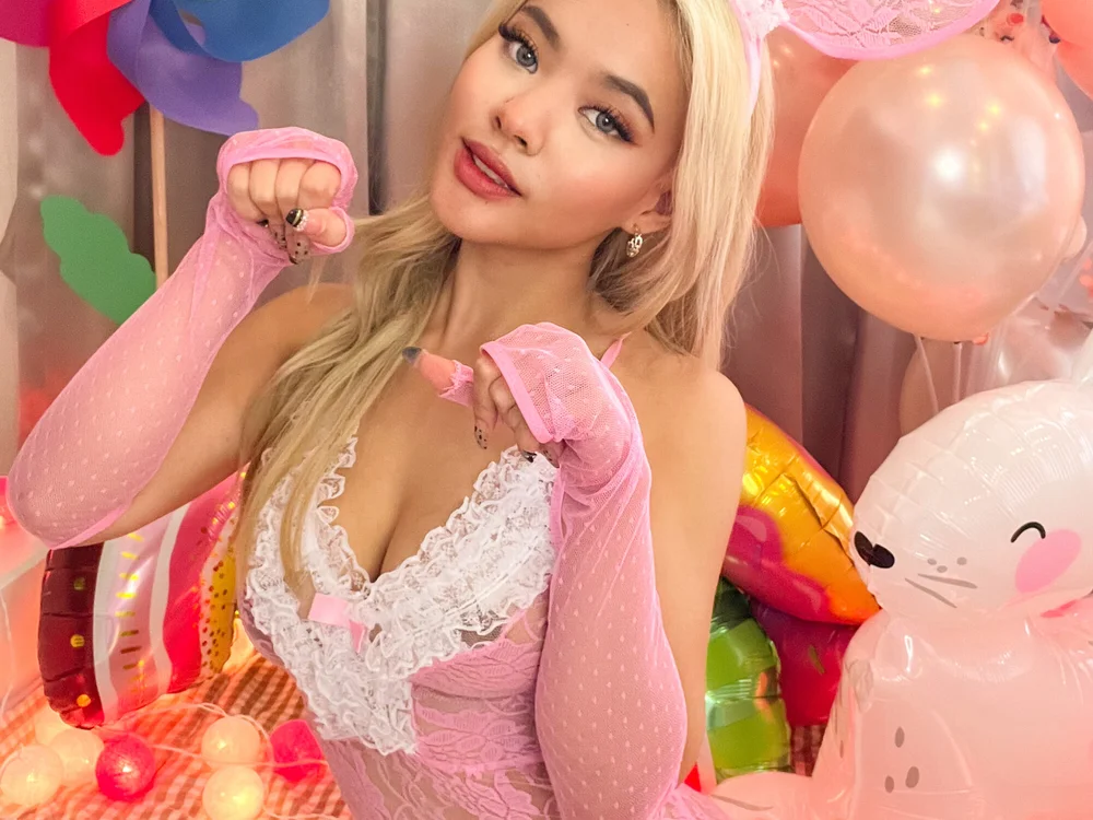 Ariel_skyy's Offline XXX Chat
