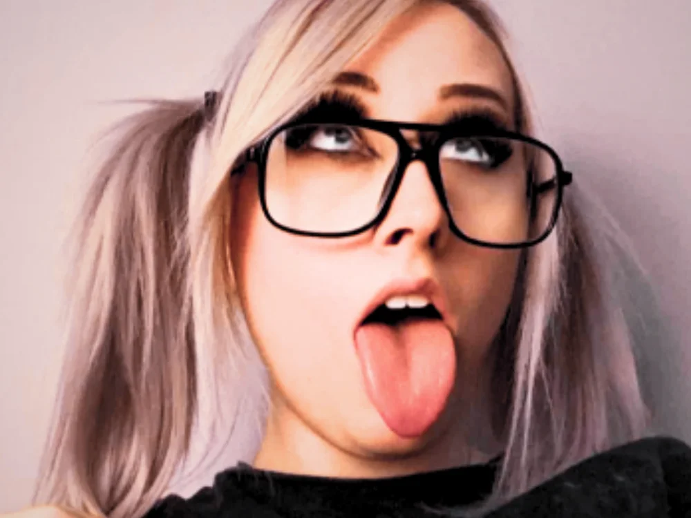 Little_Alaska's Offline Chat Room