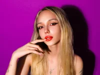EmmaGil Chat XXX in diretta