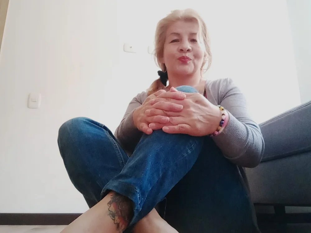 Adela_Sheinbaum's Offline XXX Chat