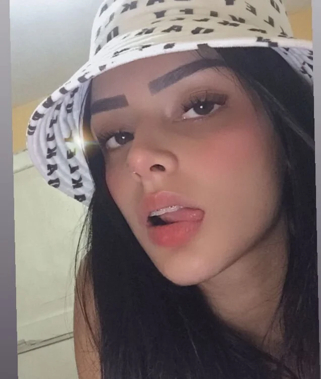 anniewill's Offline XXX Chat