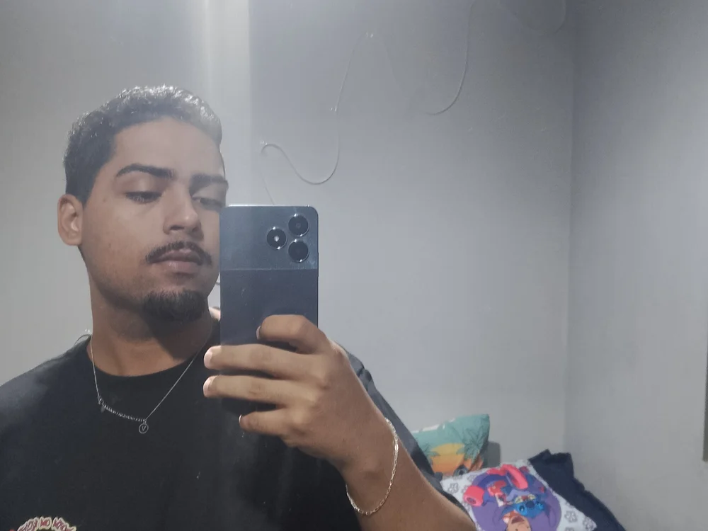 kyluua's Offline Chat Room