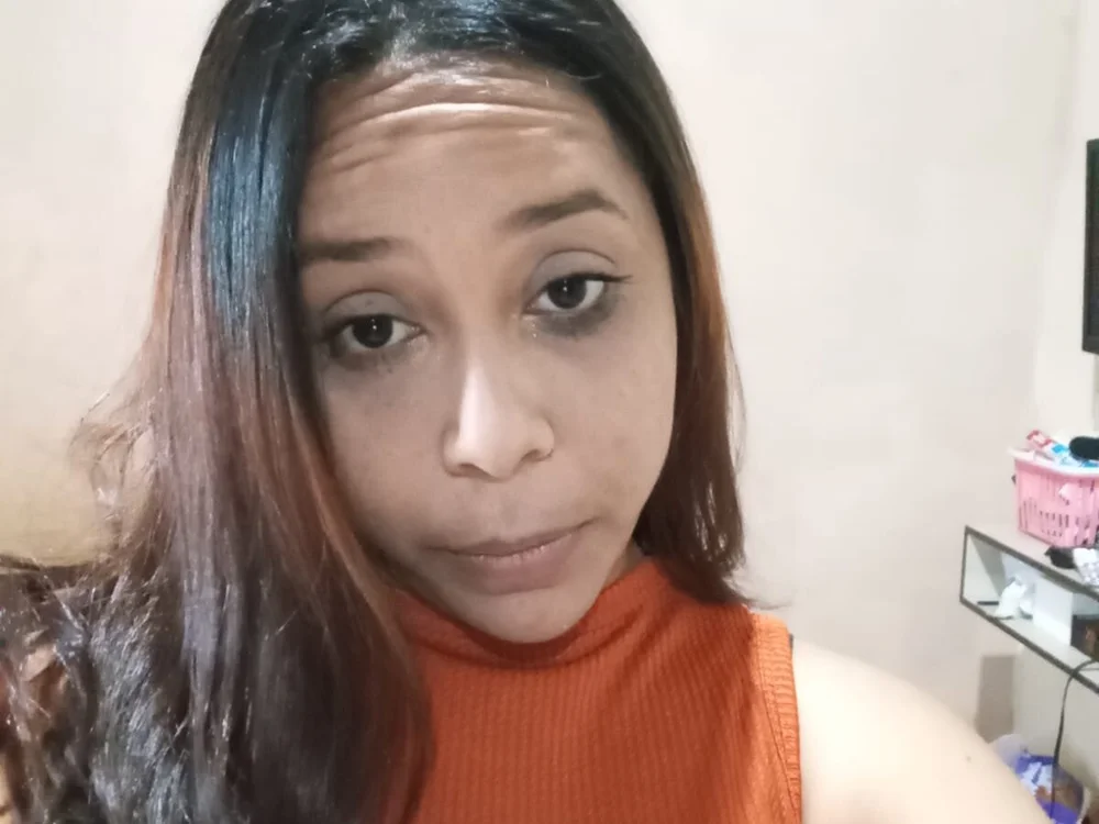 Jessica20251's Offline Chat Room