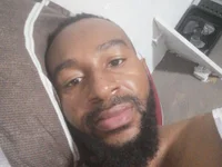 Lewis300@xh's webcam live show