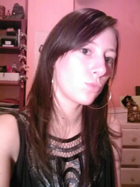 Whitegirlmonkey's Offline XXX Chat