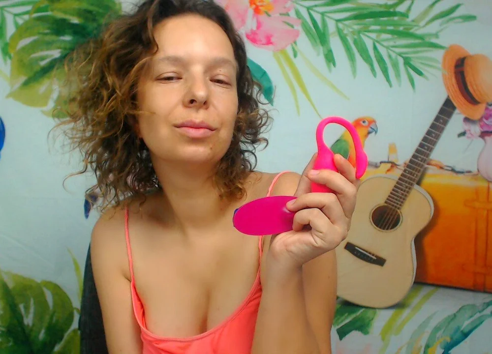 Offline chatovací místnost CummingBush