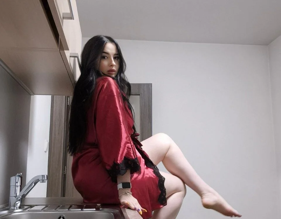 Baby_girl_2028 Offline XXX Chat