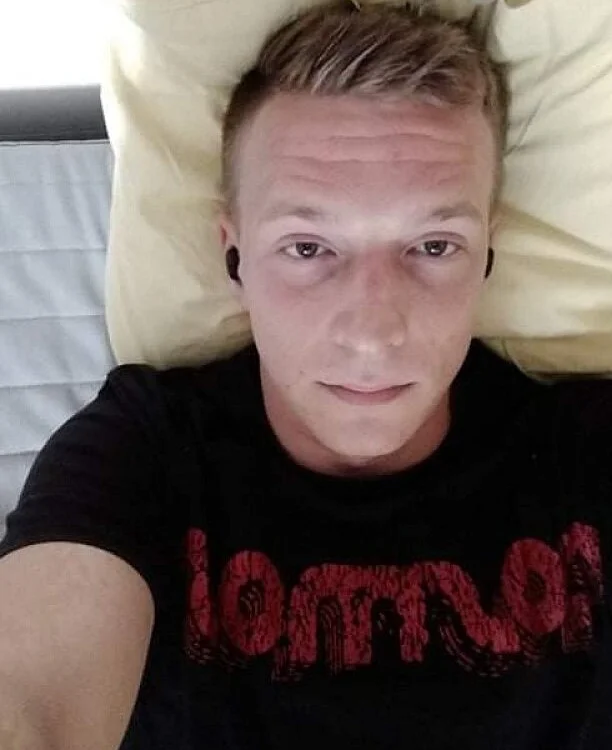 Offline chatovací místnost Pitek92