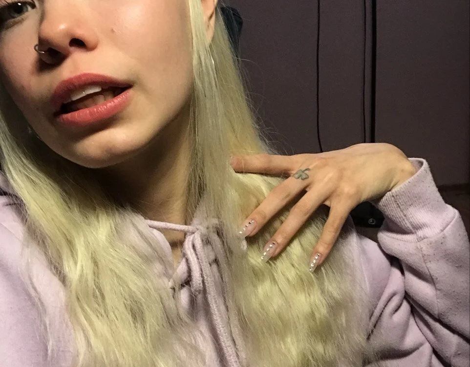 chloe_findis offline chatrum