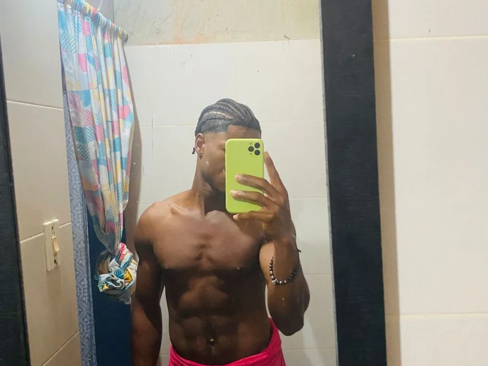 Sam_Cahs22 離線 XXX 聊天