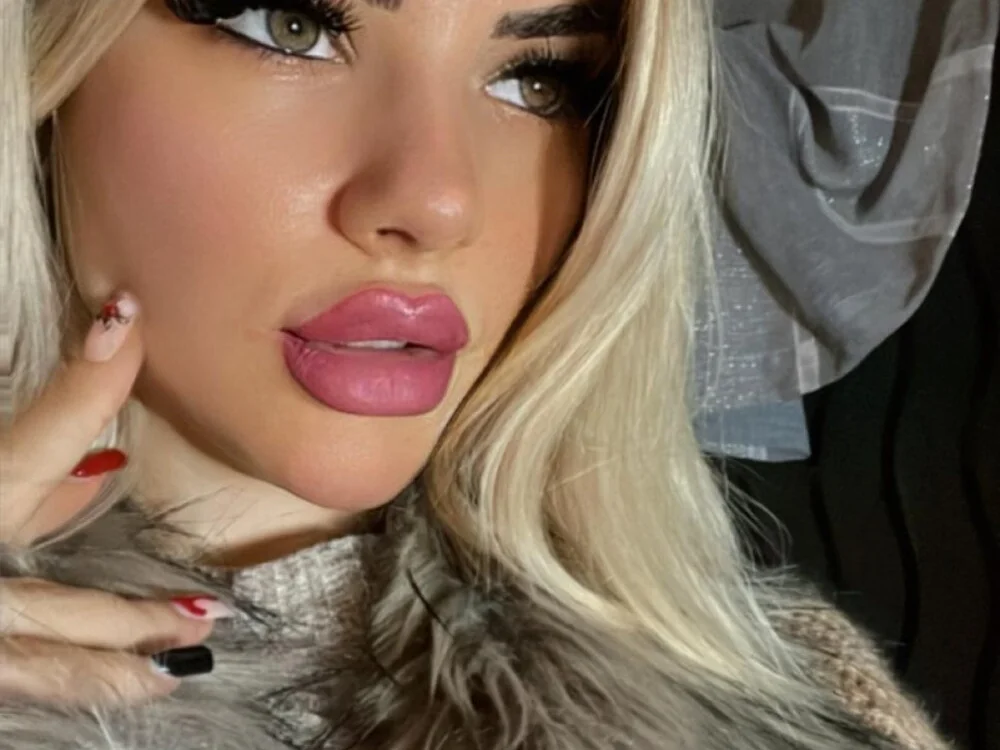 Офлайн-чат XXX Gretadoll